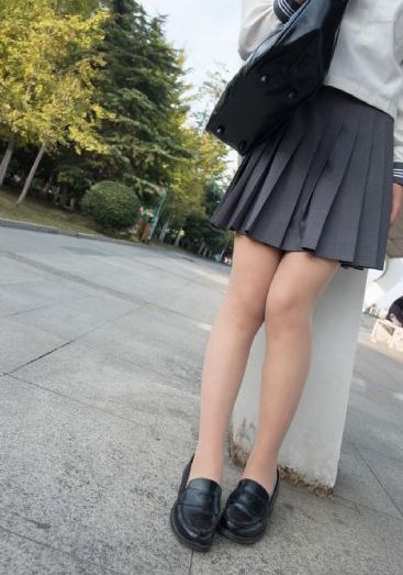 一边吃奶一边摸做爽视频